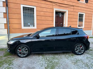Ford Focus ST line Sport Pack Edition