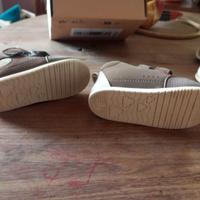 Scarpe bebè 21 e 23