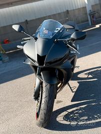 HONDA CBR600RR 2024-4300km-terminale arrow titanio