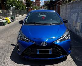 Toyota yaris hybrid 2017 1.5active