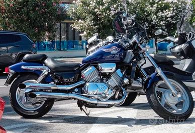 Honda VF 750 C