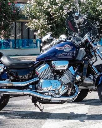 Honda VF 750 C