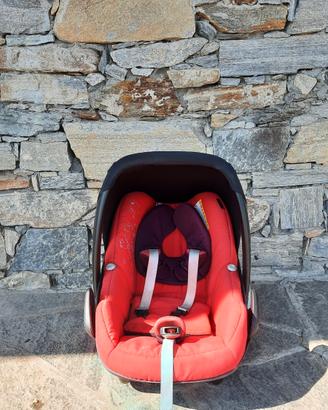 Seggiolini auto 0/18 kg con base isofix