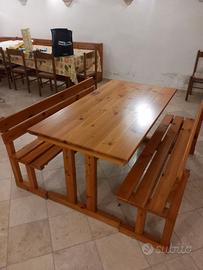 Tavolo e 2 panche