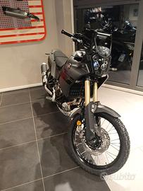 Yamaha Teneré 700 grigio Kami