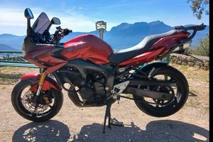Yamaha FZ6 Fazer 600
