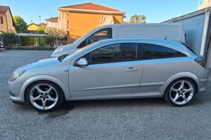 Opel Astra GTC