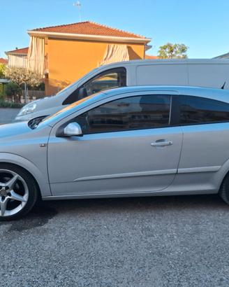 Opel Astra GTC