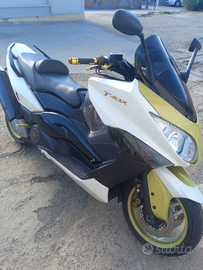 Tmax 500 anno 23-06-2010 con carenatura 2012