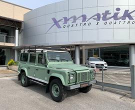 LAND ROVER Defender 110 2.2 TD4 Station Wagon He