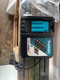 Caricabatterie Makita nuovo