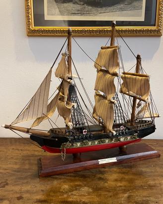 Nave fregata spagnola 1780 vintage in legno