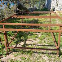 struttura in ferro per grande tavolo