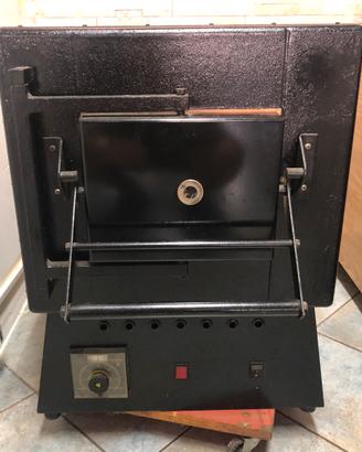Forno elettrico per tempra