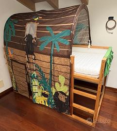 Letto Kuro IKEA con doppia copertura e materasso