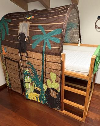 Letto Kuro IKEA con doppia copertura e materasso