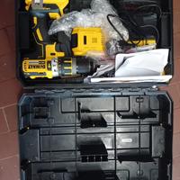 DEWALT Trapano Avvitatore DCD795S2-QW