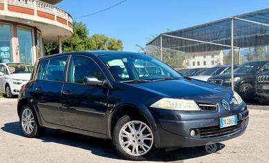 Renault Megane Mégane 1.6 16V 5 porte GPL Serie Sp