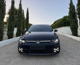 Volkswagen Golf VIII 2.0 GTD DSG - 200cv