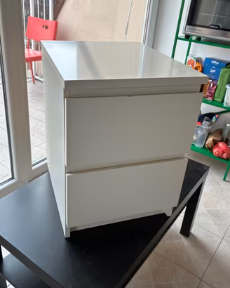 Comodino MALM IKEA bianco, 2 cassetti