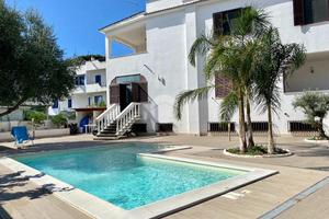 PORZIONE DI TRIFAMILIARE A ANZIO