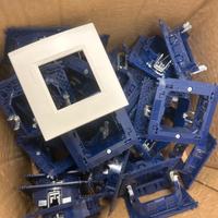 Supporti e placche 2 posti