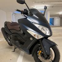 Yamaha Tmax500