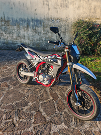 Swm sm125r
