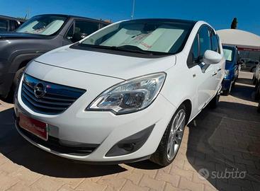 Opel Meriva 1.7 CDTI 110CV b-color Panoramic OK NE