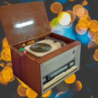 Radio Epoca Phonola 696