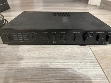 Ampli AUDIOLAB 8000A