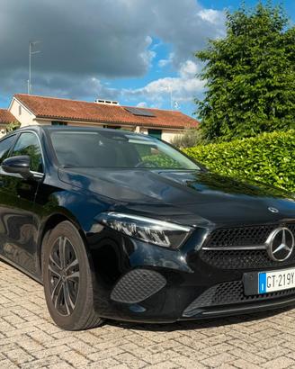 Mercedes-benz A 180d Executive