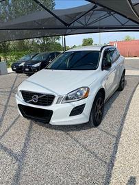 Volvo XC60 2.4 D3 Summum Geartronic AWD 163 CV