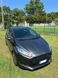 Ford Fiesta ST Line (neopatentati)