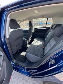 Wolkswagen Golf Berlina Diesel