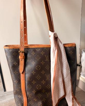 Borsa LV