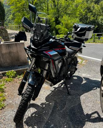 Qj Motor SRT 450 RX bicilindrica enduro adventure