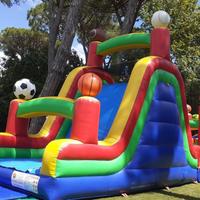 GIOCO PERCORSO GONFIABILE tema sport