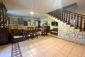 VILLA A SCHIERA D'ANGOLO A NARDÒ
