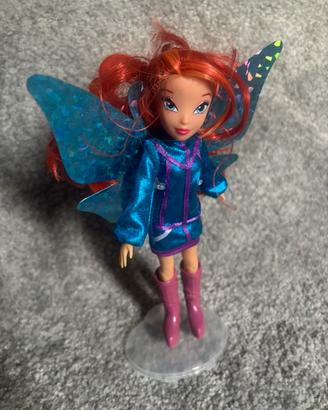 Bloom Magic Reveal Winx Club bambola