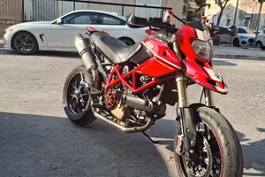 Ducati Hypermotard 1100 S