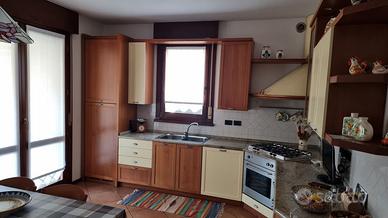 Cucina marca Cesar in ciliegio