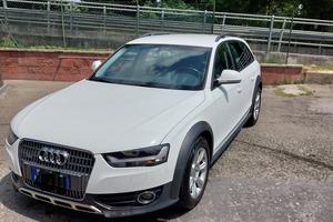 Audi A4 allroad 2012 TFSI 2.0