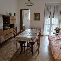 2 camere singole moncalieri pressi Piazza Bengasi