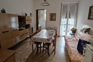 2 camere singole moncalieri pressi Piazza Bengasi