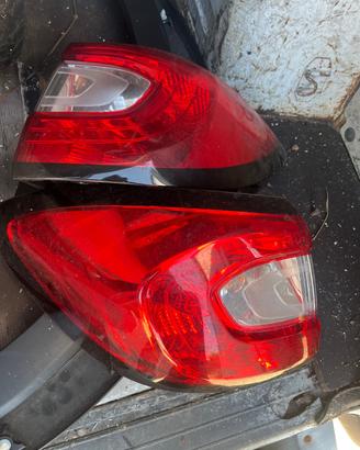 stop posteriori renault captur