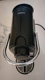 Nespresso Krups con cassetto porta capsule