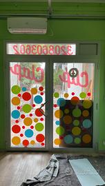 Vetrina in alluminio con porta