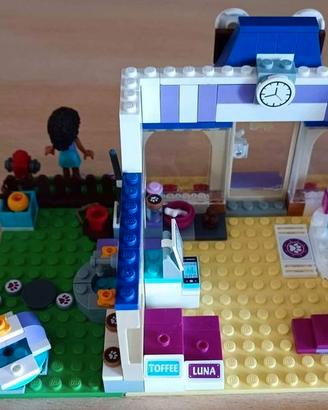 LEGO Friends 41124 - Il Salone dei Cuccioli di Hea