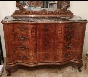 Cassettiera Chippendale originale